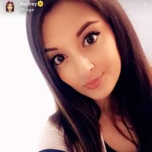 Meet your Posher, Audrey